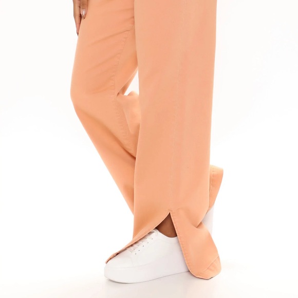 🍑Peachy relaxed baggy wide leg side slit plus size boyfriend jeans🍑 - Picture 4 of 5